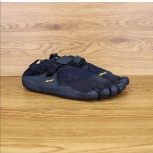 Vibram Fivefingers KSO Treksport Barefoot Shoes